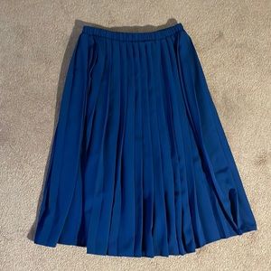 NAVY BLUE PLEATED MIDI SKIRT | VINTAGE